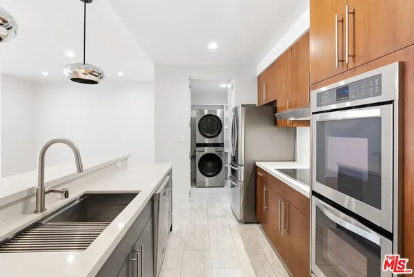 $12,500 | 515 Ocean Avenue, Unit 304N, Santa Monica, CA 90402