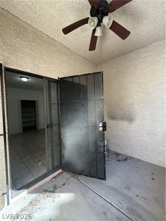 $1,200 | 1405 Santa Margarita Street, Unit B, Las Vegas, NV 89146