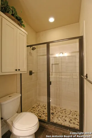 $2,100 | 230 Claremont Avenue, San Antonio, TX 78209