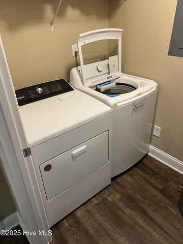 $1,950 | 3030 Marsh Winds Circle, Unit 302, Southport, NC 28461