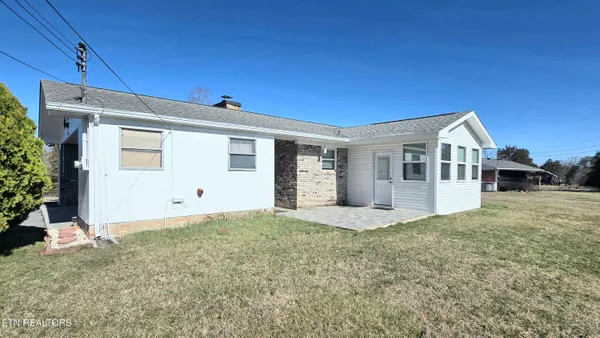 $350,000 | 8200 Tazewell Pike, Corryton, TN 37721