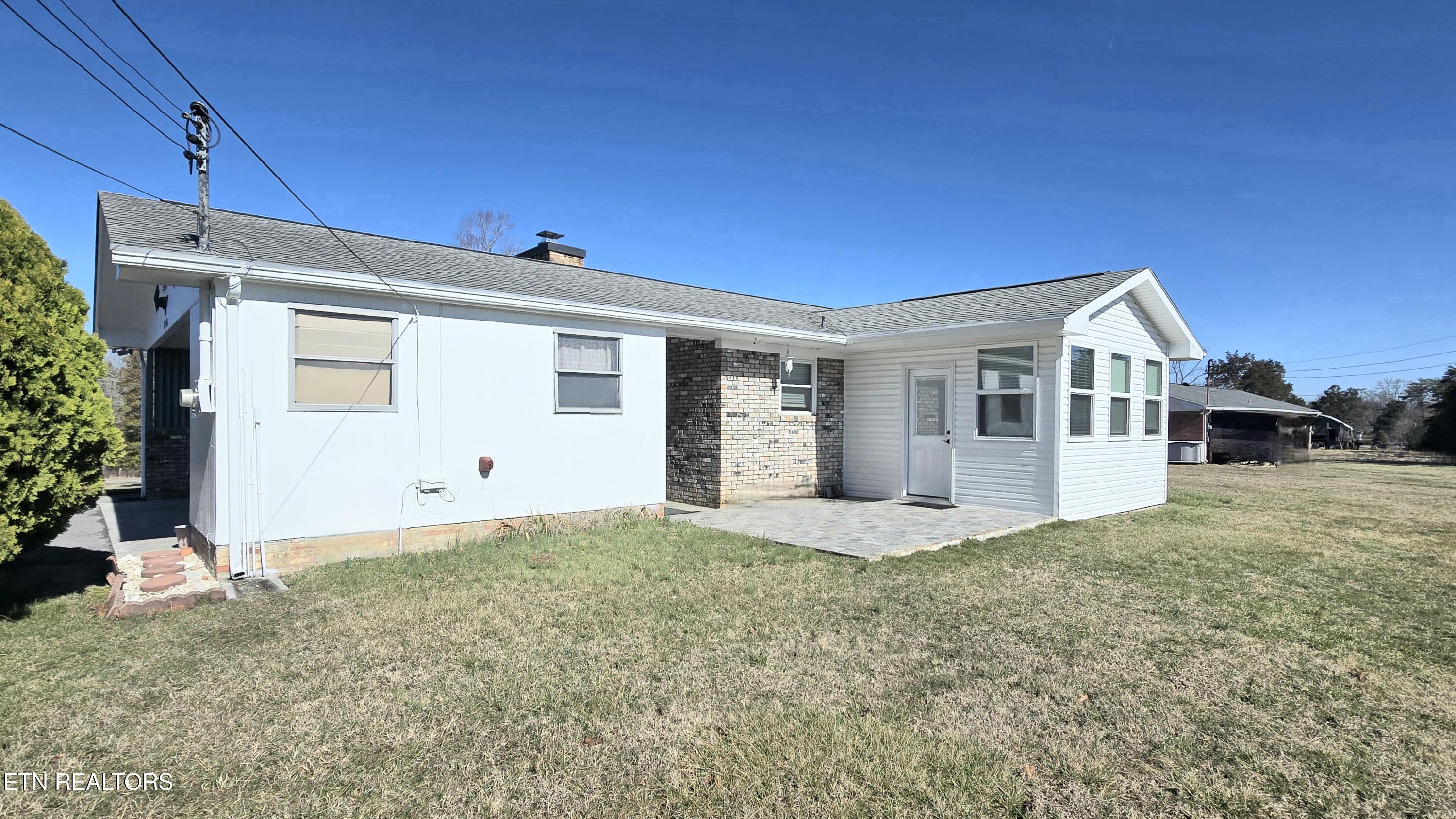 8200 Tazewell Pike Corryton, TN 37721 - Photo 14 of 25 20260227_105956