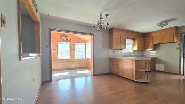 $350,000 | 8200 Tazewell Pike, Corryton, TN 37721