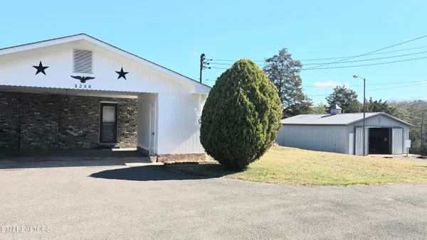 $350,000 | 8200 Tazewell Pike, Corryton, TN 37721