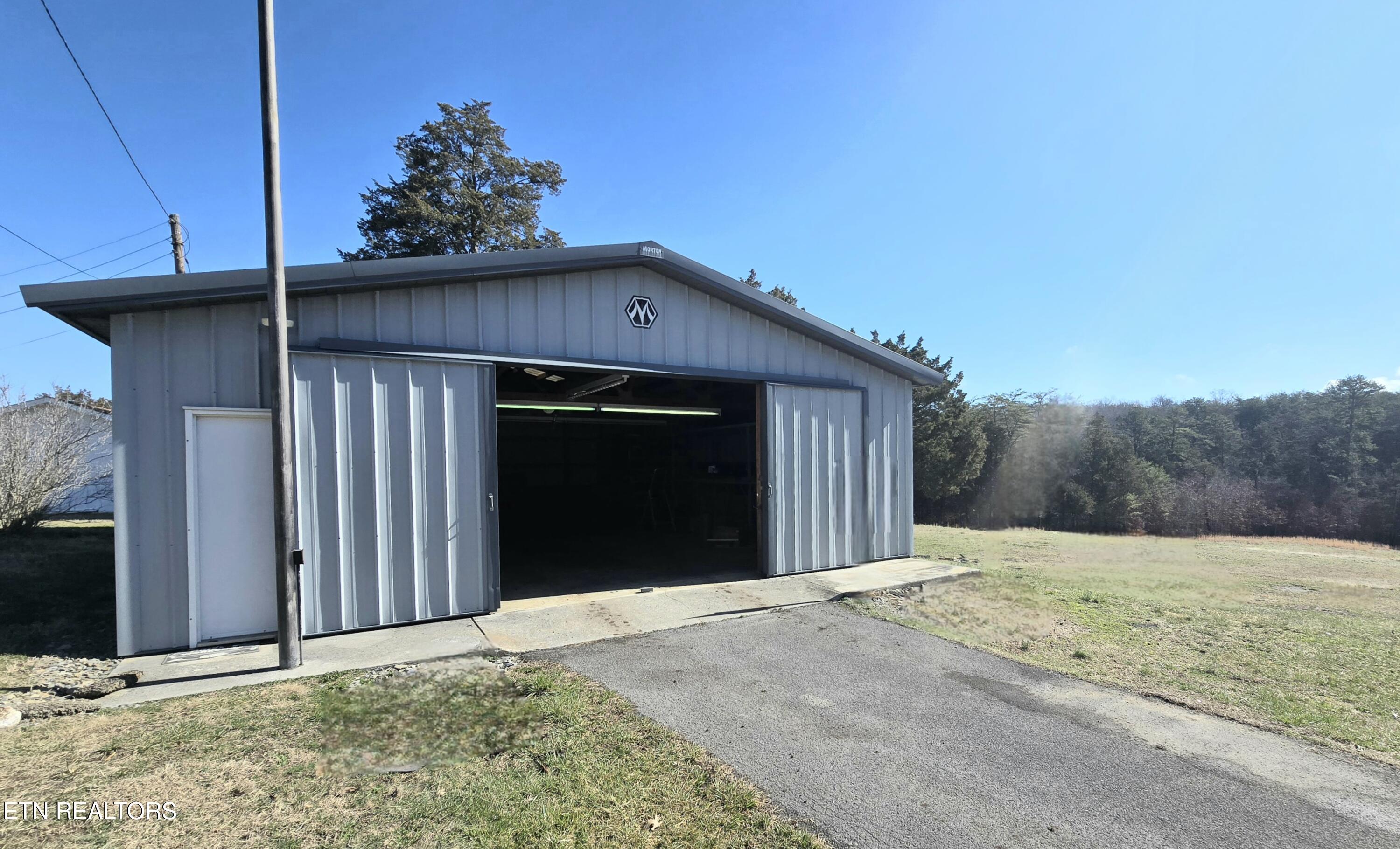 8200 Tazewell Pike Corryton, TN 37721 - Photo 7 of 25 20260227_110119
