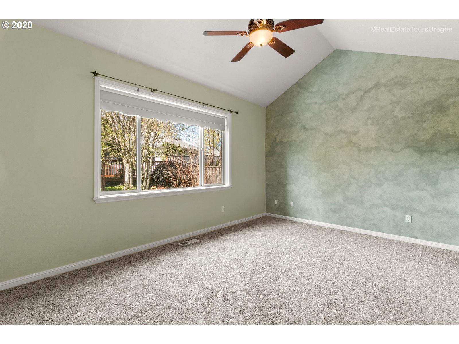 3097 Southeast Riesling Road Milwaukie, OR 97267 - Photo 15 of 32 Gallery Image 15