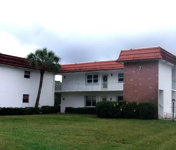 $139,900 | 1225 Northwest 21st Street, Unit 715, Stuart, FL 34994