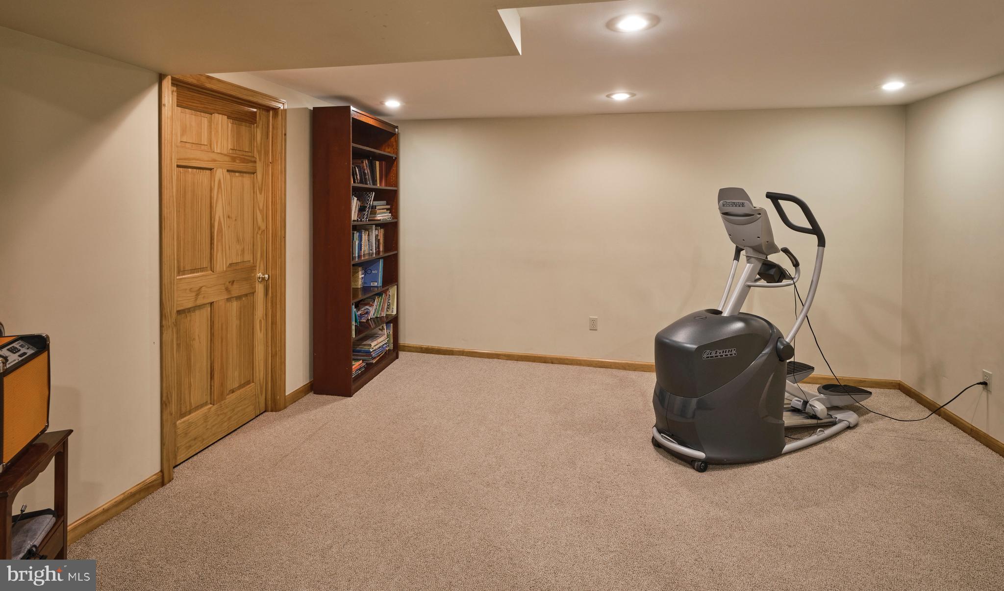 365 Newgate Road Langhorne, PA 19047 - Photo 28 of 38 Gallery Image 28