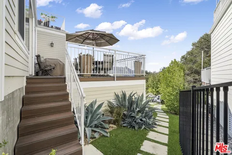 $1,500,000 | 25603 Monte Nido Drive, Calabasas, CA 91302