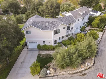 $1,500,000 | 25603 Monte Nido Drive, Calabasas, CA 91302