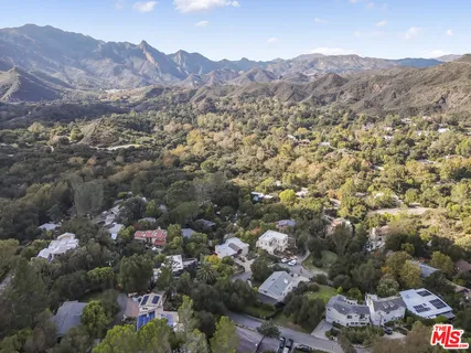 $1,500,000 | 25603 Monte Nido Drive, Calabasas, CA 91302