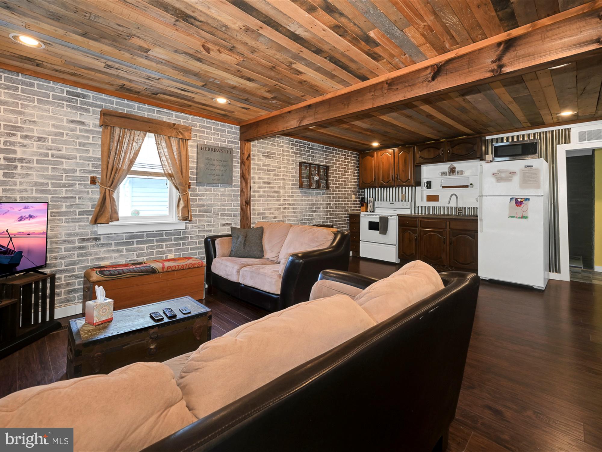 821 Smokestown Road Denver, PA 17517 - Photo 8 of 26 Gallery Image 8