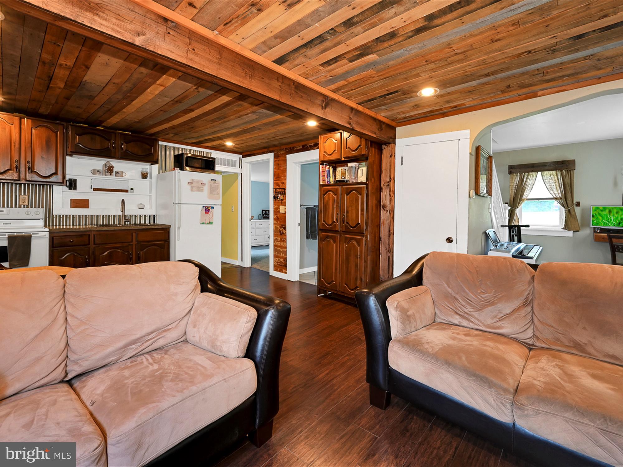 821 Smokestown Road Denver, PA 17517 - Photo 9 of 26 Gallery Image 9