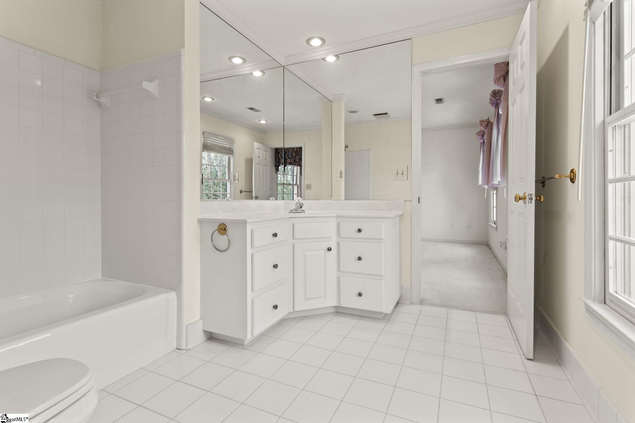 116 Block House Road Greenville, SC 29615 - Photo 31 of 36 Gallery Image 31