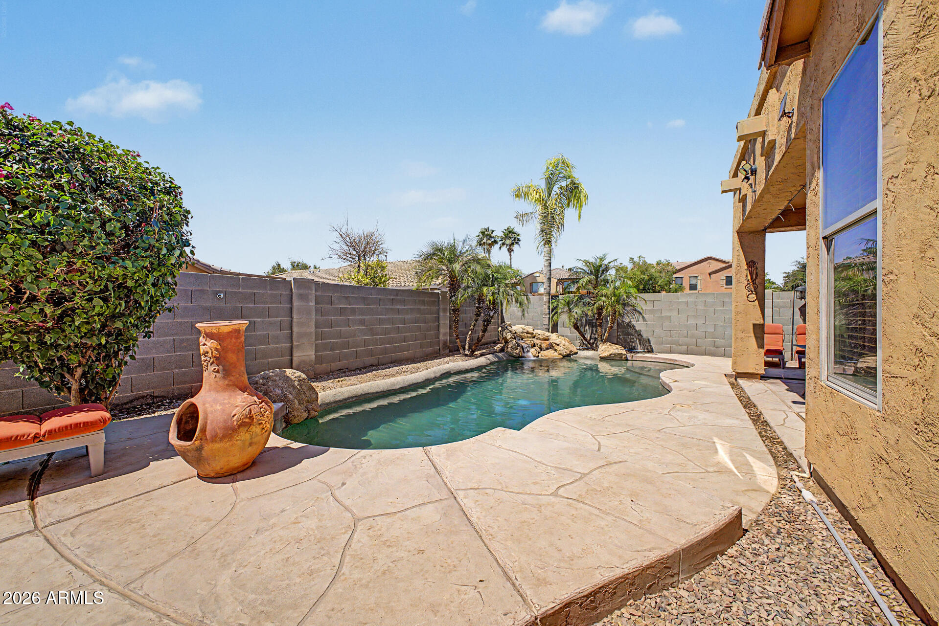 45713 West Mountain View Road Maricopa, AZ 85139 - Photo 4 of 33 35-Mountain View
