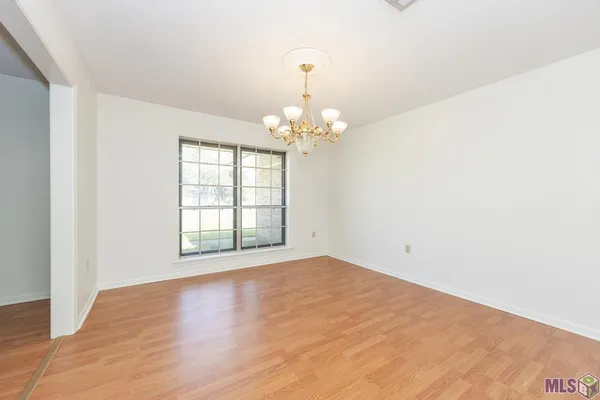 $385,000 | 1973 Antonio Road, Port Allen, LA 70767