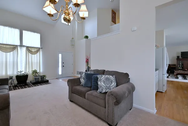 $459,900 | 230 Stickley Lane, Lake In The Hills, IL 60156