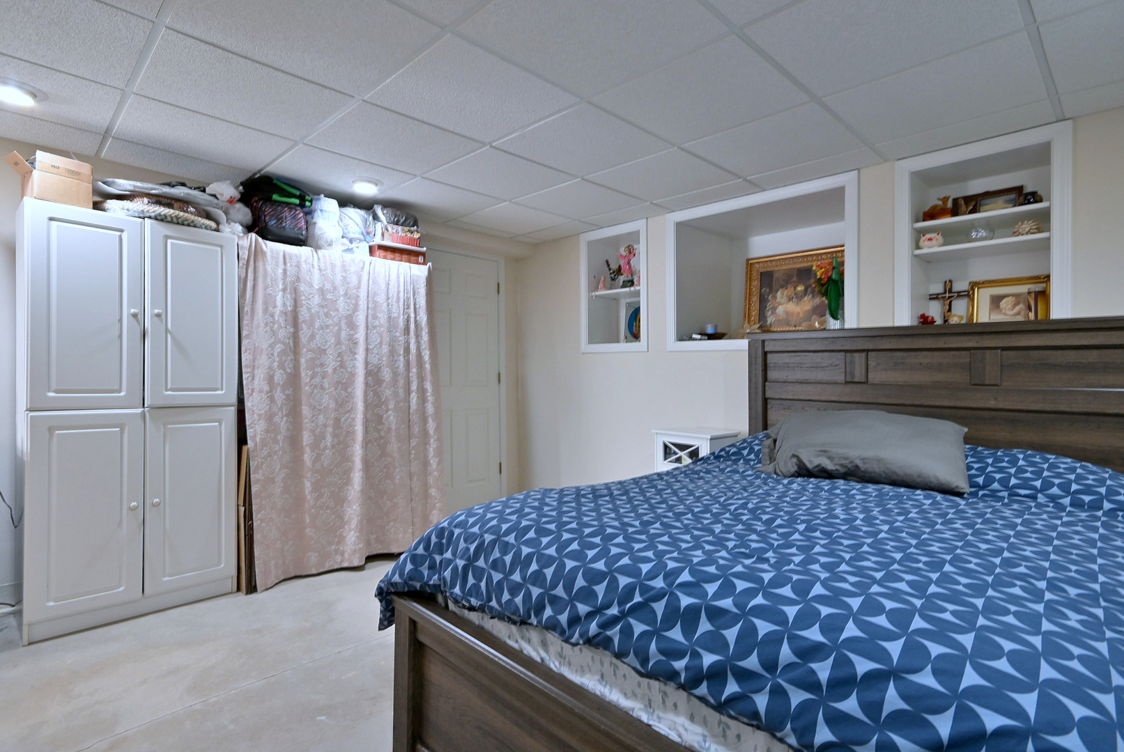 230 Stickley Lane Lake In The Hills, IL 60156 - Photo 43 of 52 a bedroom with a bed and a dresser