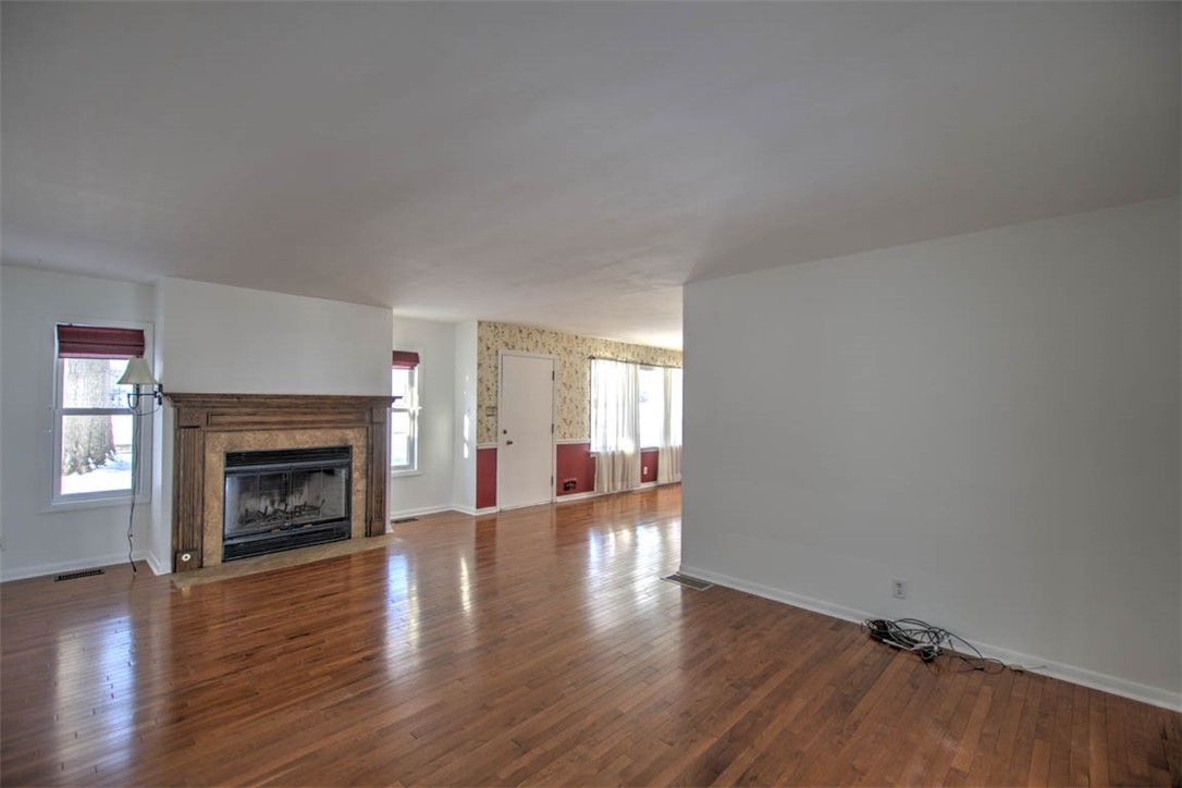 126 South Delmar Avenue Decatur, IL 62522 - Photo 11 of 31 Gallery Image 11
