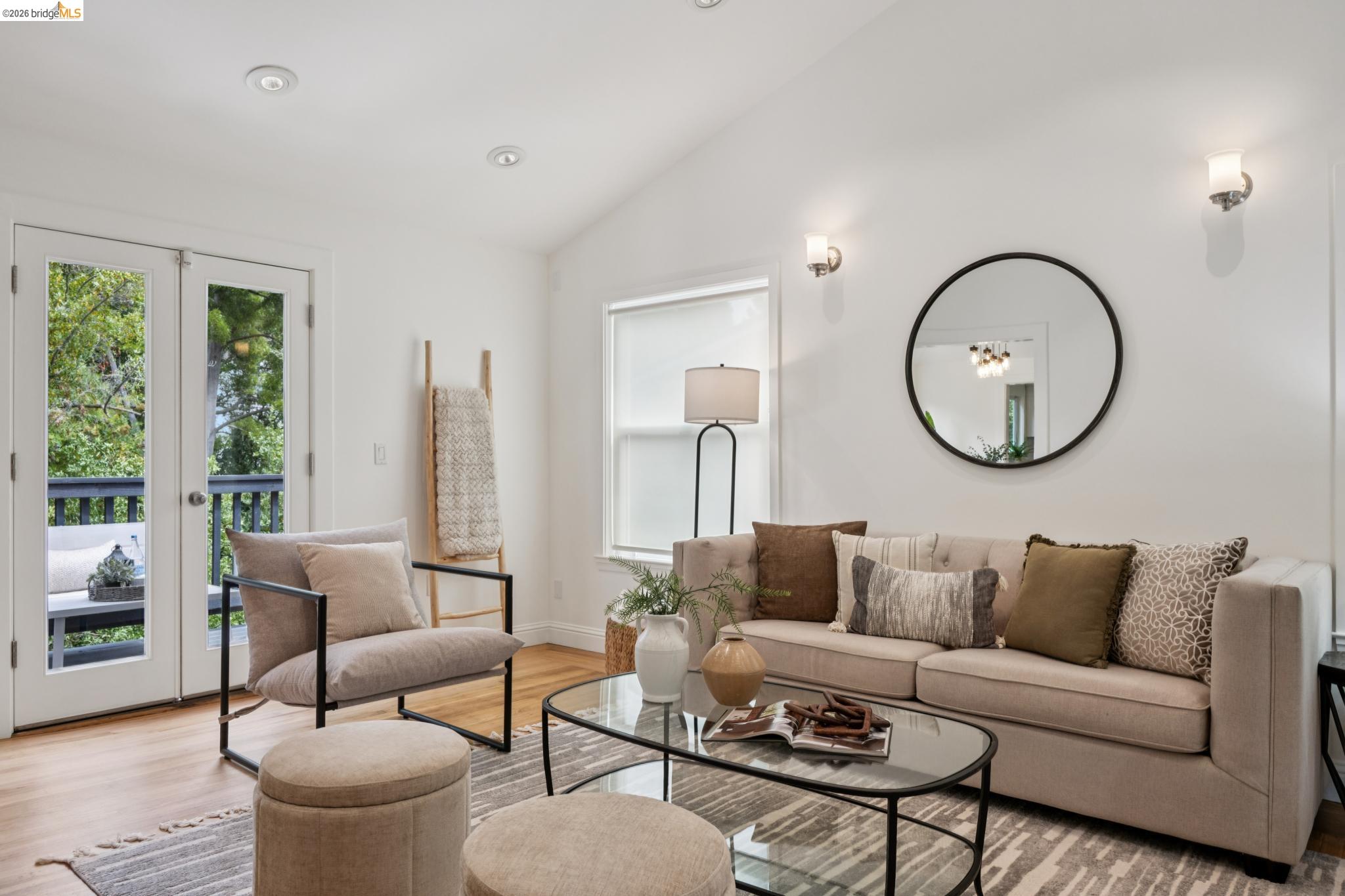 15 Edgecroft Road Kensington, CA 94707 - Photo 8 of 53 Gallery Image 8