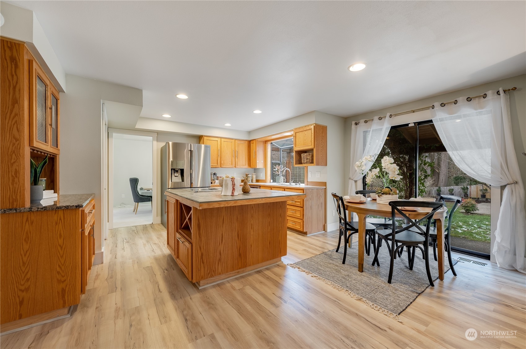 13324 Southeast 196th Street Renton, WA 98058 - Photo 9 of 26 Gallery Image 9