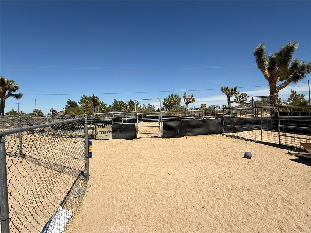 6473 Chevoit Road Phelan, CA 92371 - Photo 57 of 69