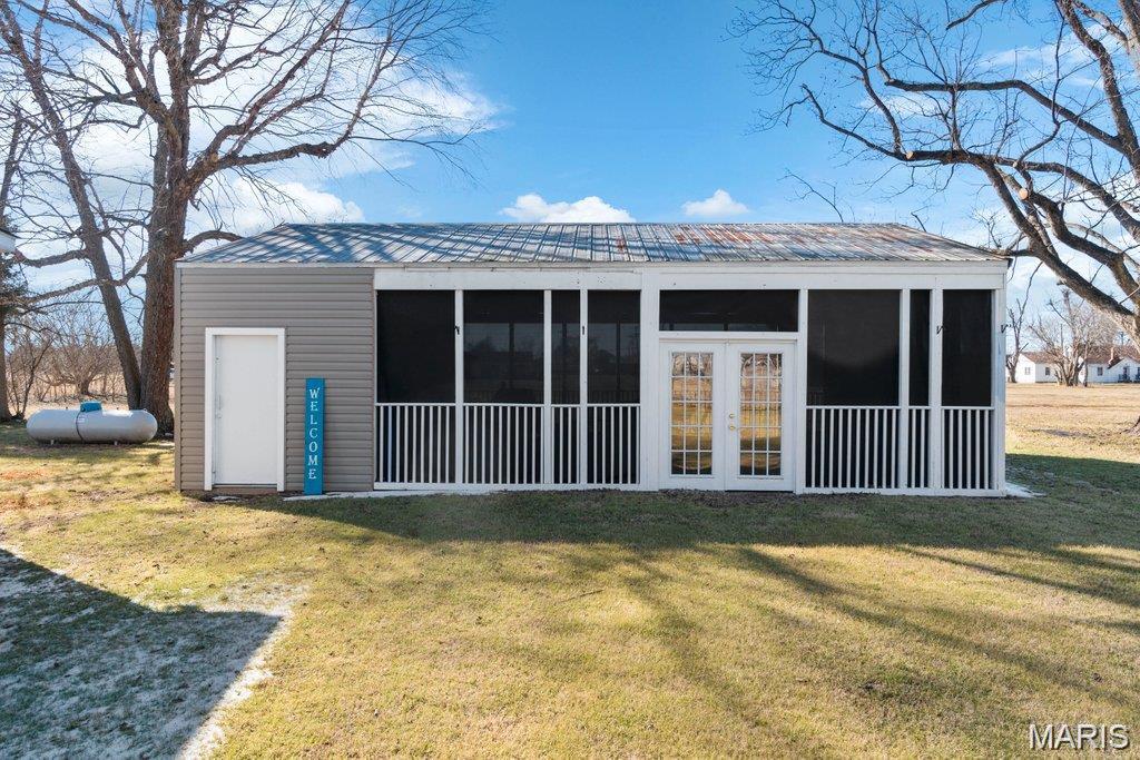 511 Dixie Street Parma, MO 63870 - Photo 2 of 3