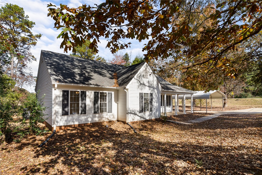 1000 Shadow Lane Anderson, SC 29625 - Photo 4 of 25