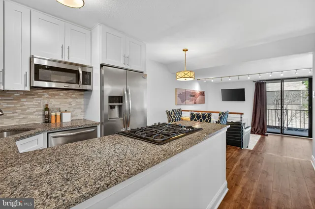 $330,000 | 2201 L Street Northwest, Unit 316, Washington, DC 20037