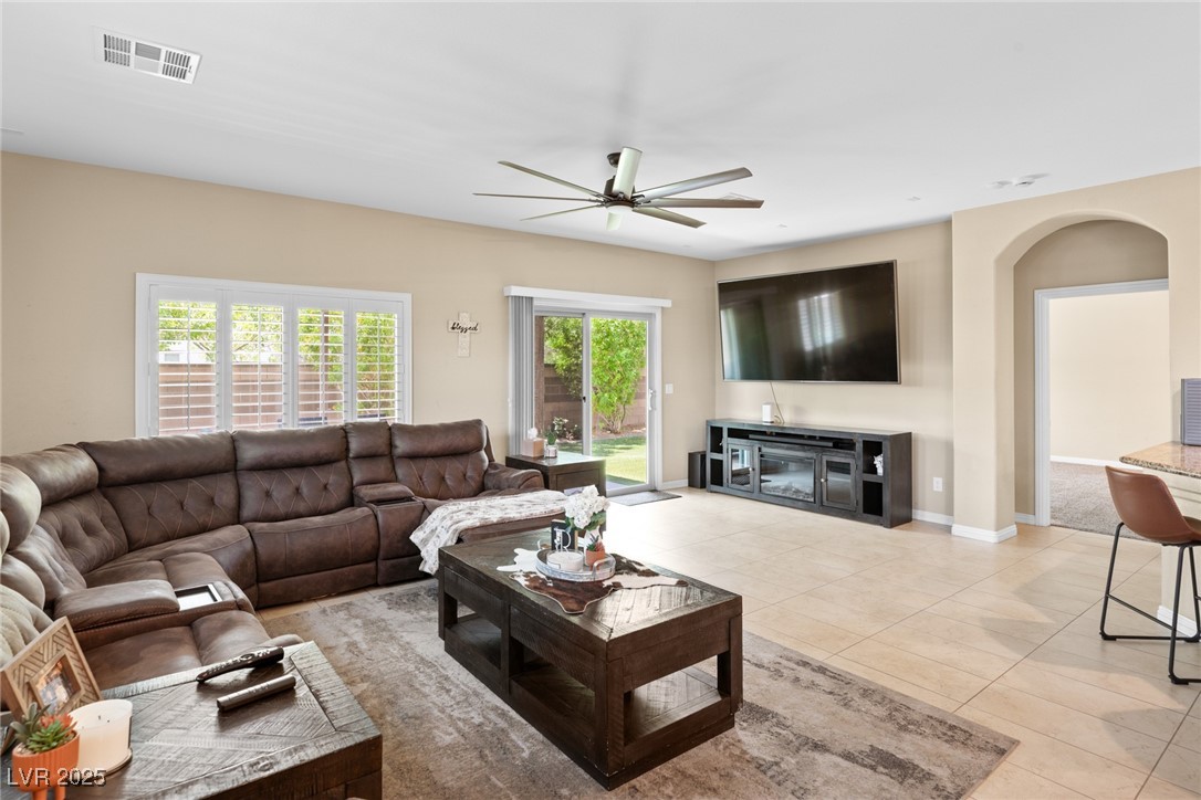 9095 Mastodon Avenue Las Vegas, NV 89149 - Photo 18 of 57