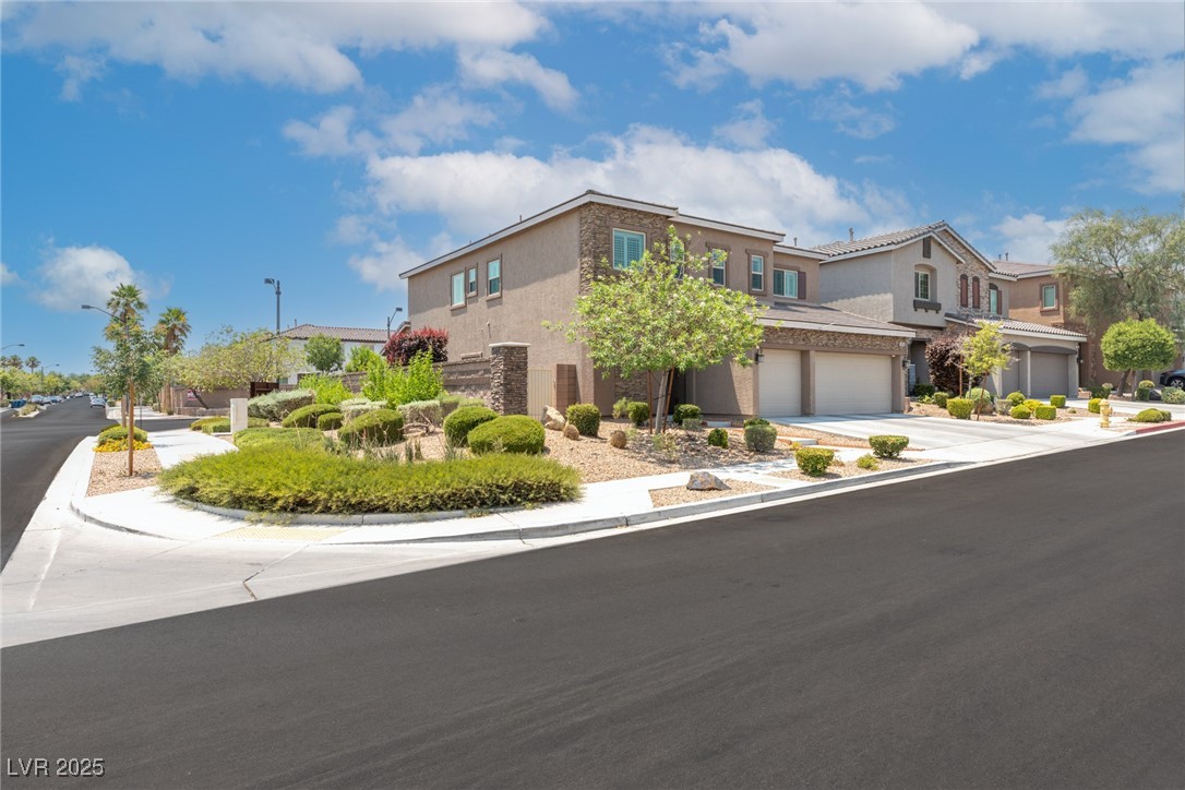 9095 Mastodon Avenue Las Vegas, NV 89149 - Photo 3 of 57
