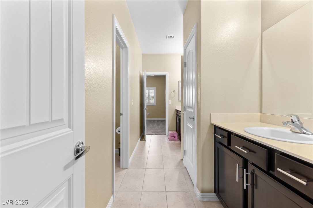 9095 Mastodon Avenue Las Vegas, NV 89149 - Photo 37 of 57