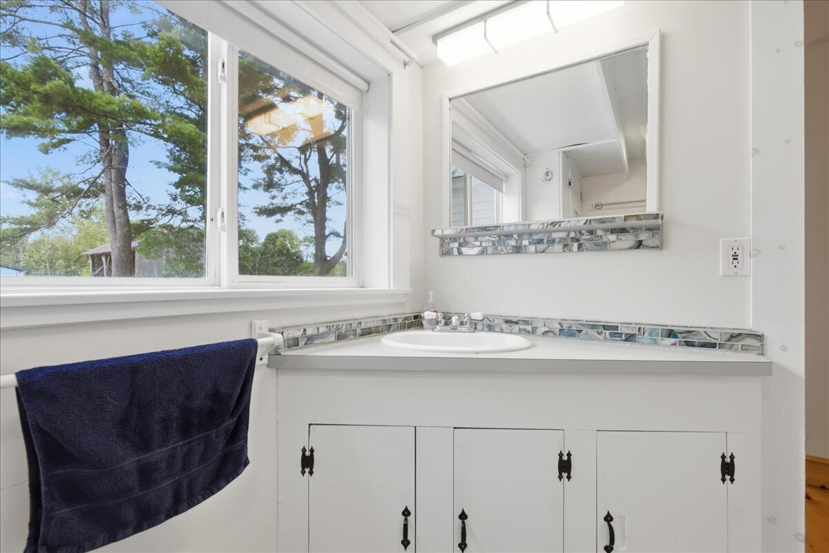 43 Winthrop Road Readfield, ME 04355 - Photo 35 of 112 068-DSC03462