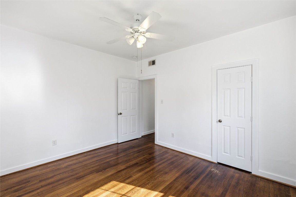 2218 Arbor Street, Unit ABC Houston, TX 77004 - Photo 13 of 43 This room offers its own private closet.