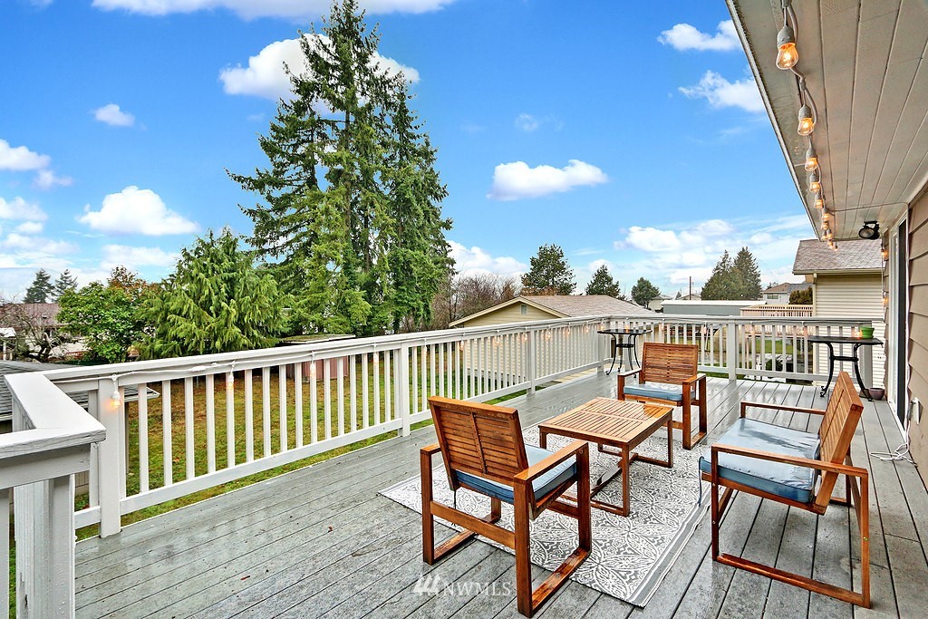 913 Jones Avenue South Renton, WA 98057 - Photo 21 of 25
