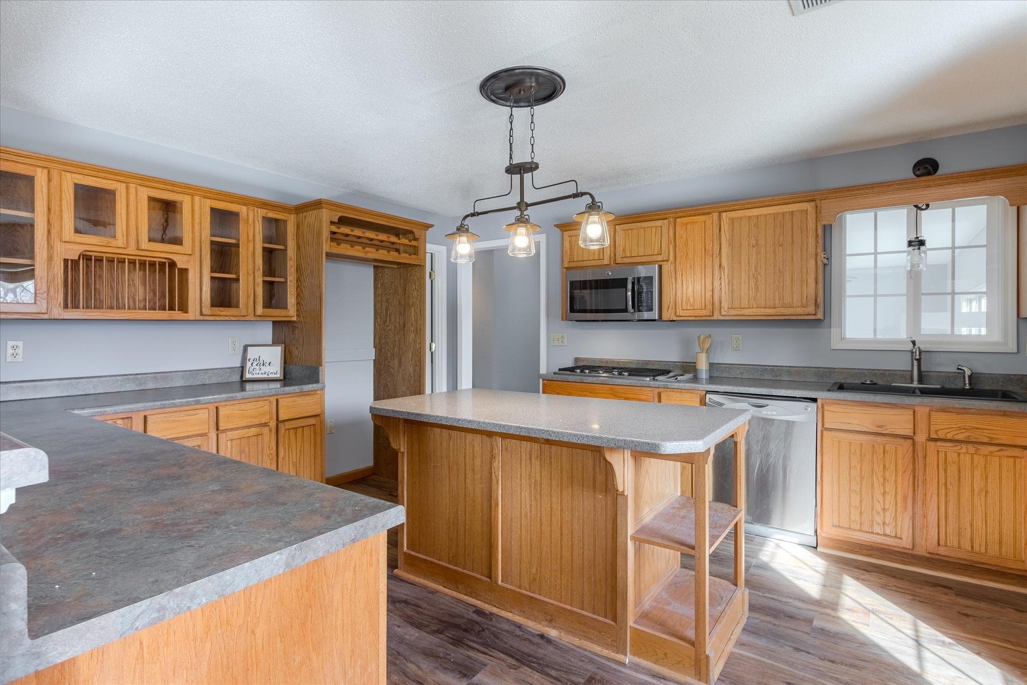 1060 Quinn Road Collierville, TN 38017 - Photo 11 of 40 Gallery Image 11