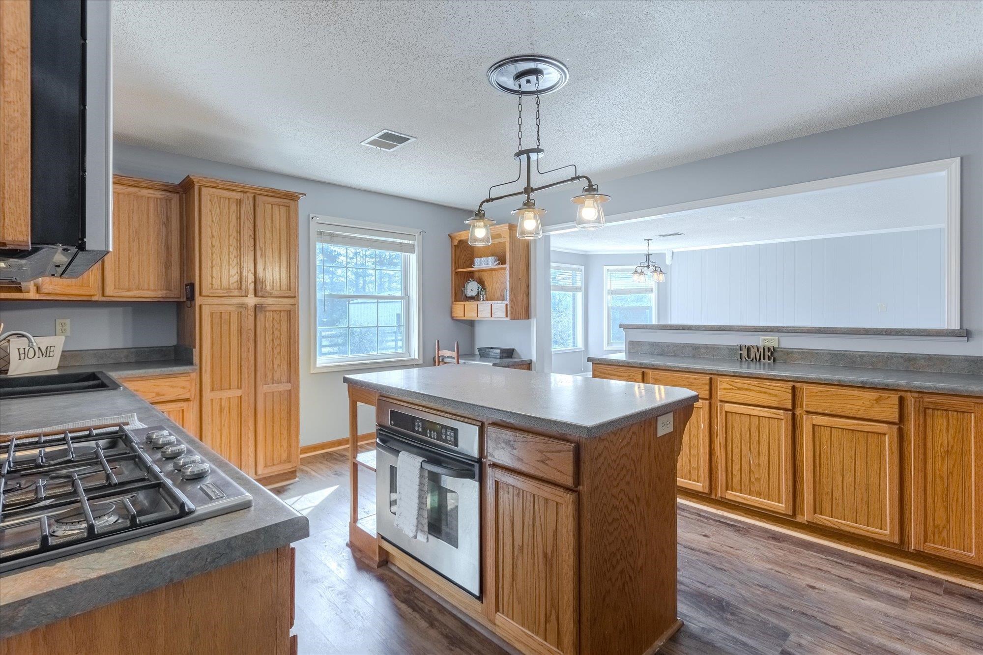 1060 Quinn Road Collierville, TN 38017 - Photo 12 of 40 Gallery Image 12