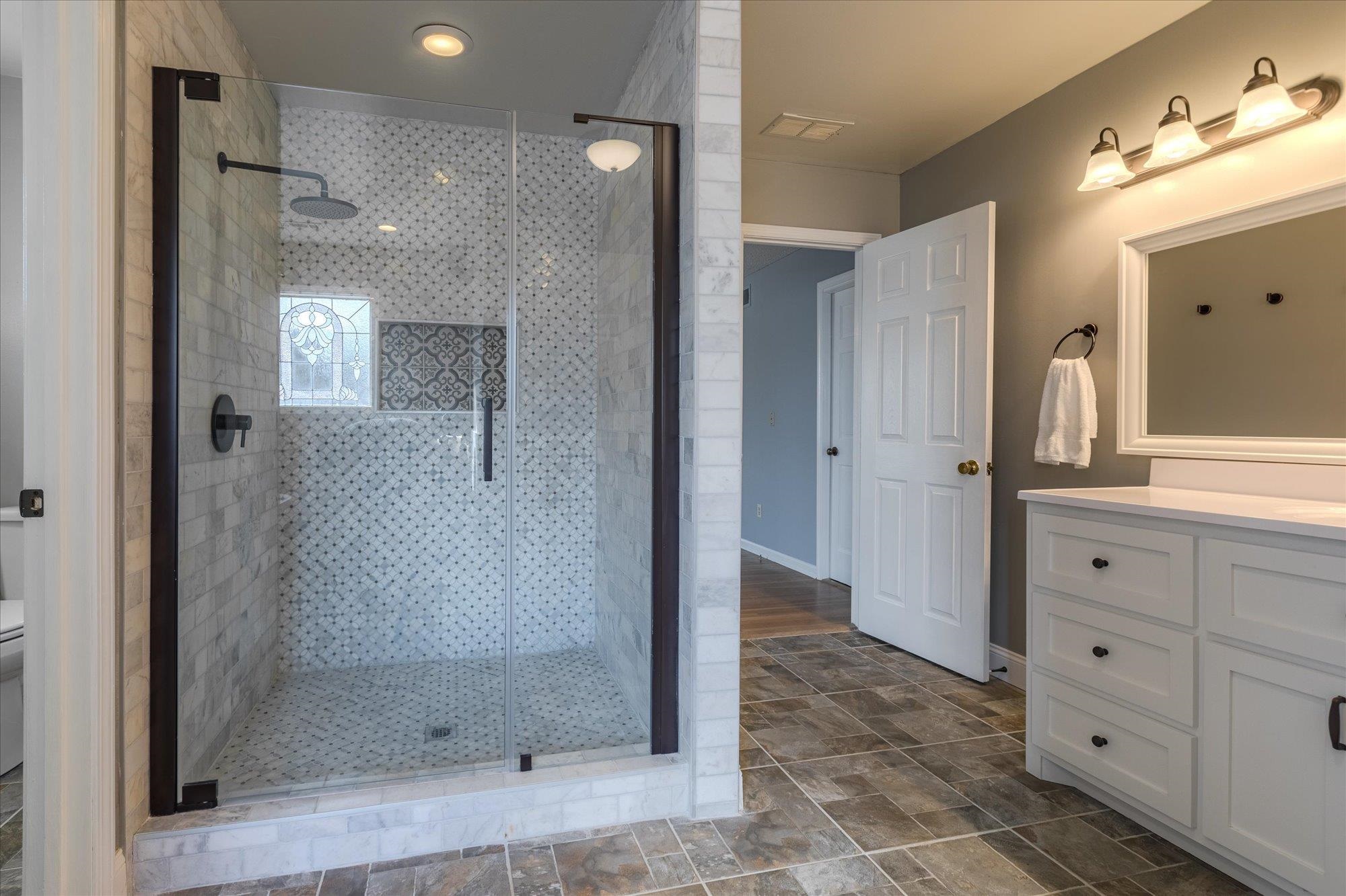 1060 Quinn Road Collierville, TN 38017 - Photo 17 of 40 Gallery Image 17