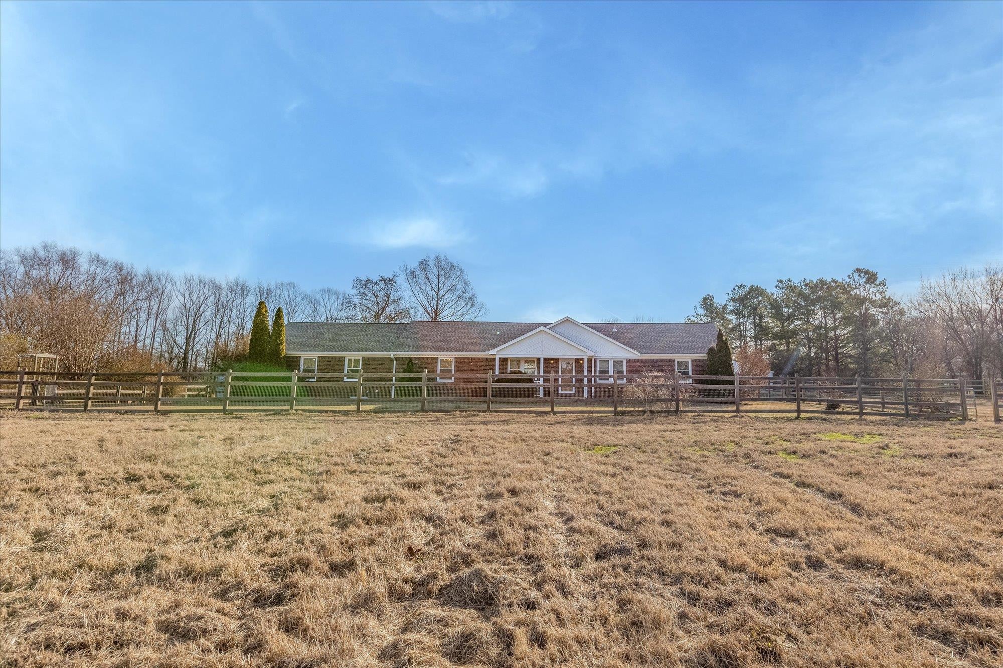 1060 Quinn Road Collierville, TN 38017 - Photo 3 of 40 Gallery Image 3