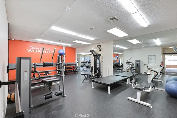 $1,015,000 | 8933 Amador Circle, Unit 1316E, Huntington Beach, CA 92646