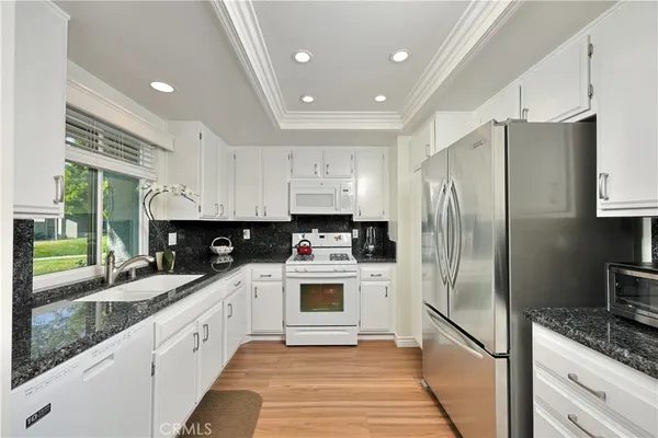 $1,015,000 | 8933 Amador Circle, Unit 1316E, Huntington Beach, CA 92646