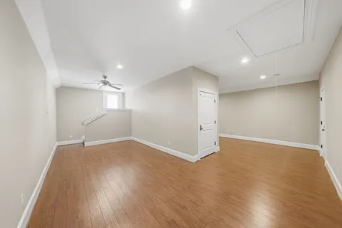 $2,495,000 | 607 East 15th Street, Houston, TX 77008