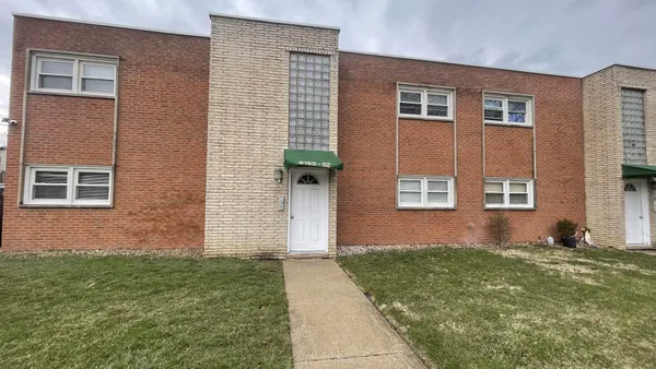 $1,400 | 6152 West Rosedale Avenue, Unit 1, Chicago, IL 60646