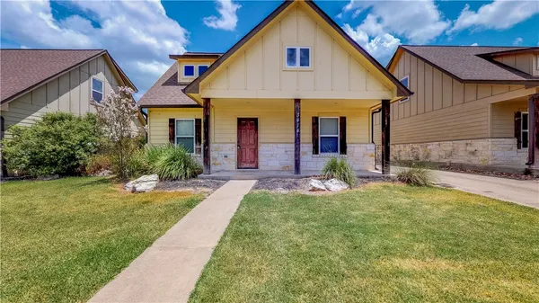 $2,400 | 3414 Cullen Trail, College Station, TX 77845