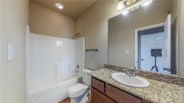 $2,400 | 3414 Cullen Trail, College Station, TX 77845