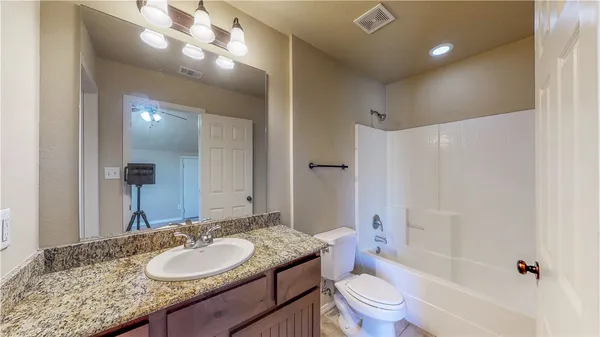 $2,400 | 3414 Cullen Trail, College Station, TX 77845