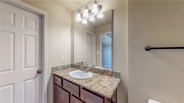 $2,400 | 3414 Cullen Trail, College Station, TX 77845