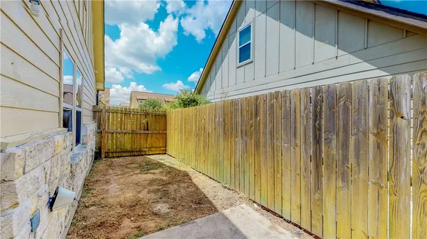 $2,400 | 3414 Cullen Trail, College Station, TX 77845