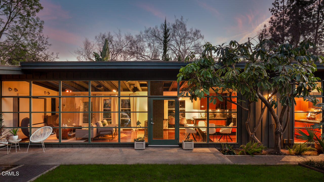 1439 Lida Street Pasadena, CA 91103 - Photo 37 of 39 a view of outdoor space with seating area and trees around