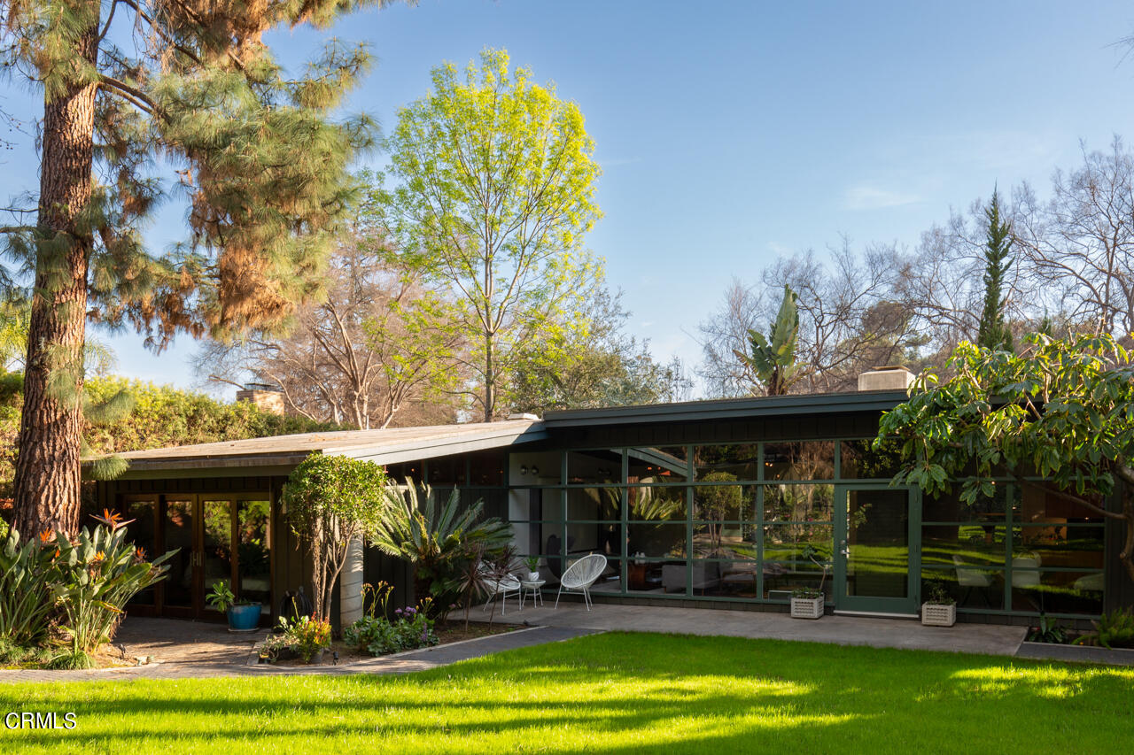 1439 Lida Street Pasadena, CA 91103 - Photo 7 of 39 a view of outdoor space with swimming pool and furniture